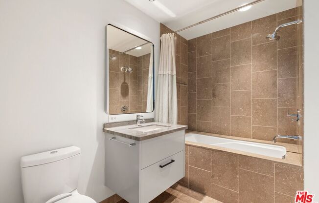 1 bed, 2 baths, 1,510 sqft, $6,995, Unit 12I