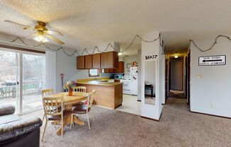 3 beds, 1 bath, $1,025