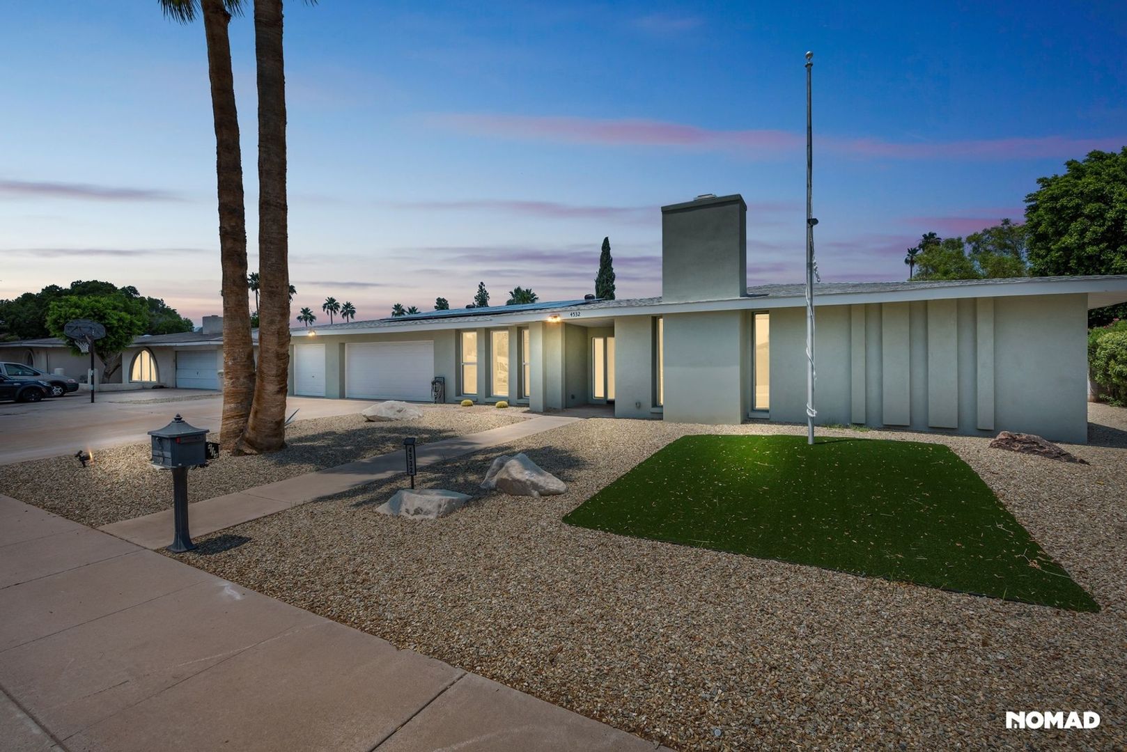 Spacious 5BR House in Glendale