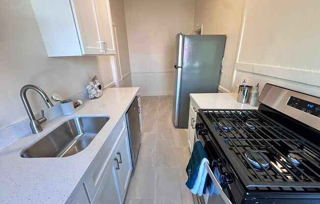 Studio, 1 bath, $1,995, Unit 131