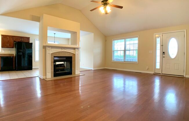 3756 N Jot Dr