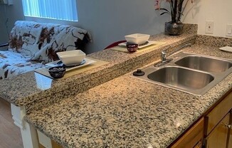 1943 N VIS DE MAR AVE