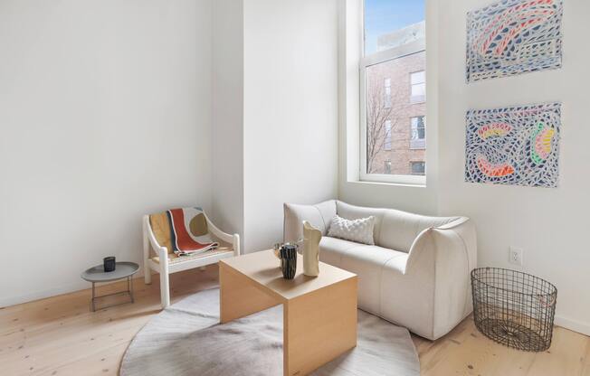 457 W 150 ST
