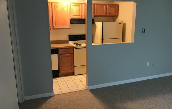 384 B GREAT RD