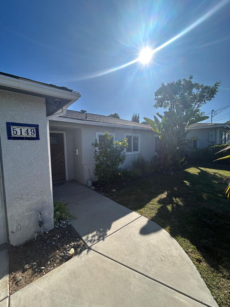 Beautiful Remodeled 3 Bedroom 2 Bath Home, Walking Distance of SDSU, Available Now $4,695