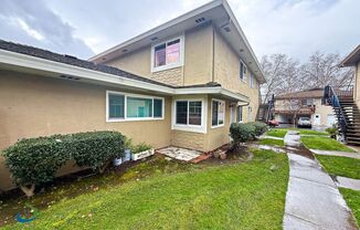 $2795 - 2 Bed/1 Bath Townhome in North San Jose-Near Lightrail