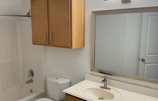 1 bed, 1 bath, 621 sqft, $1,099, Unit 2S-1107