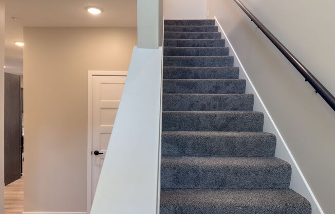 2 beds, 2.5 baths, 1,381 sqft, $2,599, Unit 4321-4