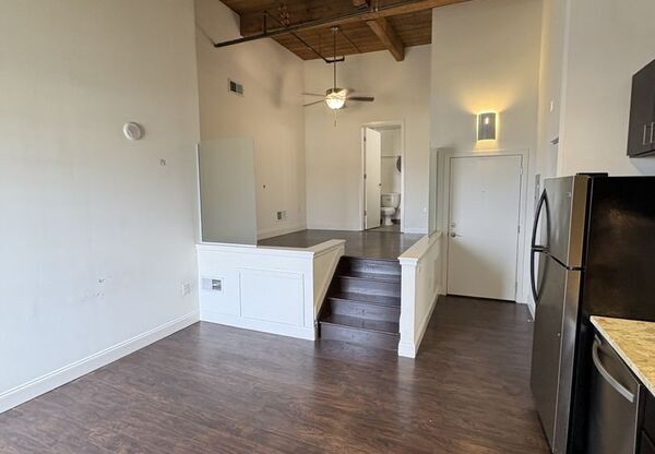 344 N Charles St