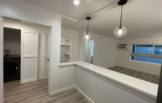 Studio, 1 bath, 520 sqft, $2,450, Unit 106