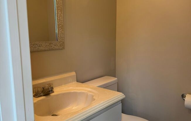 3 Woodrum Place