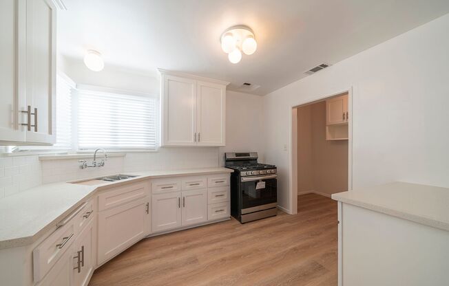 Charming Manhattan Beach Home Rental!