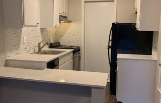 1 bed, 1 bath, 525 sqft, $1,200, Unit 212