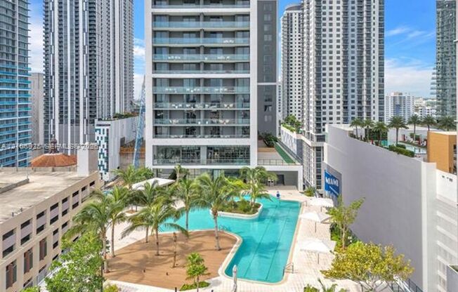 1 bed, 1 bath, $3,800, Unit # 159
