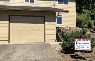 Updated Duplex in West Salem
