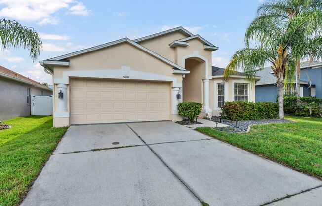 Stunning 4-Bedroom Home with Fenced Yard in Exclusive Whinsenton Place, Wesley Chapel