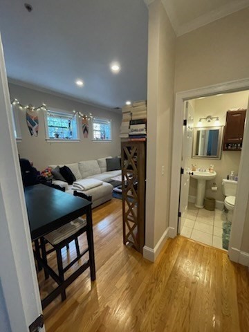 779 E 5 ST