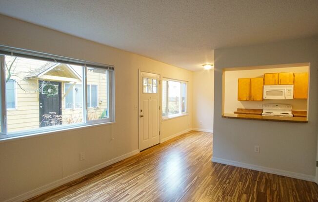 Nicely Renovated Townhome in Adorable Brooklyn Neighborhood
