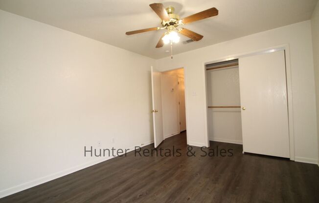 2 beds, 2 baths, $1,025, Unit Unit A