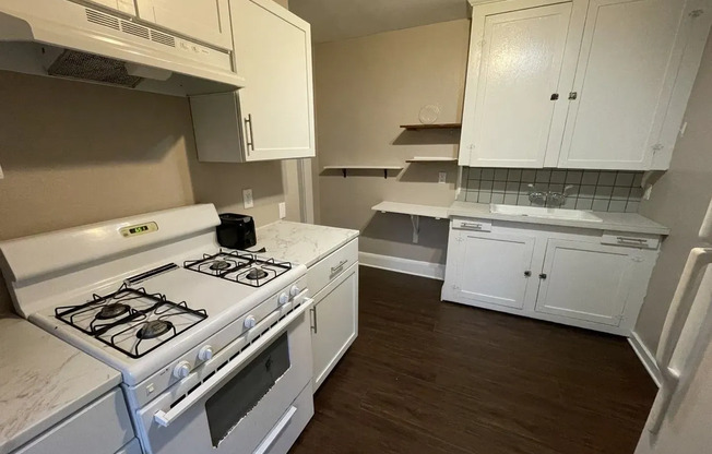 Affordable 1/1 next to Cascades Park!