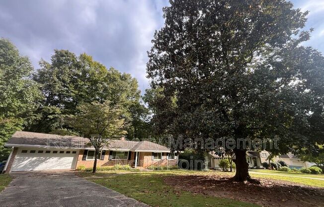 2301 ECHO HLS CIR NE