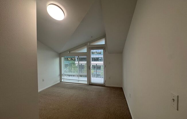 2 beds, 2 baths, 940 sqft, $2,950, Unit 2504-A