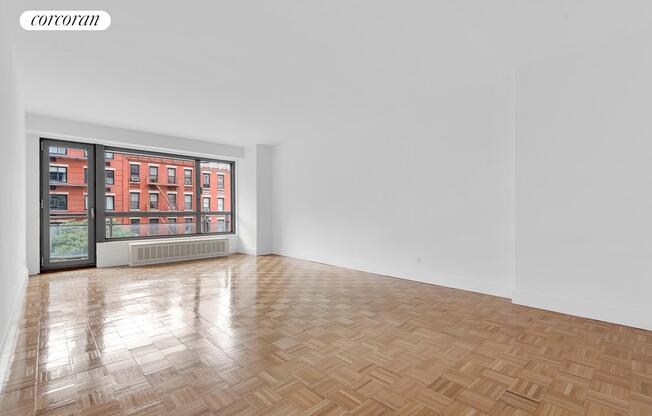 1 bed, 1 bath, $6,200, Unit FOURH