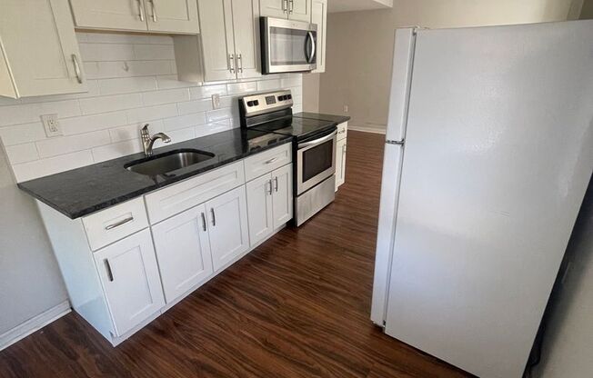 Chelten Avenue 700 E