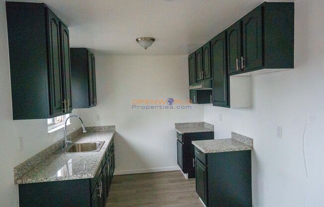 2 beds, 1 bath, 1,000 sqft, $2,500