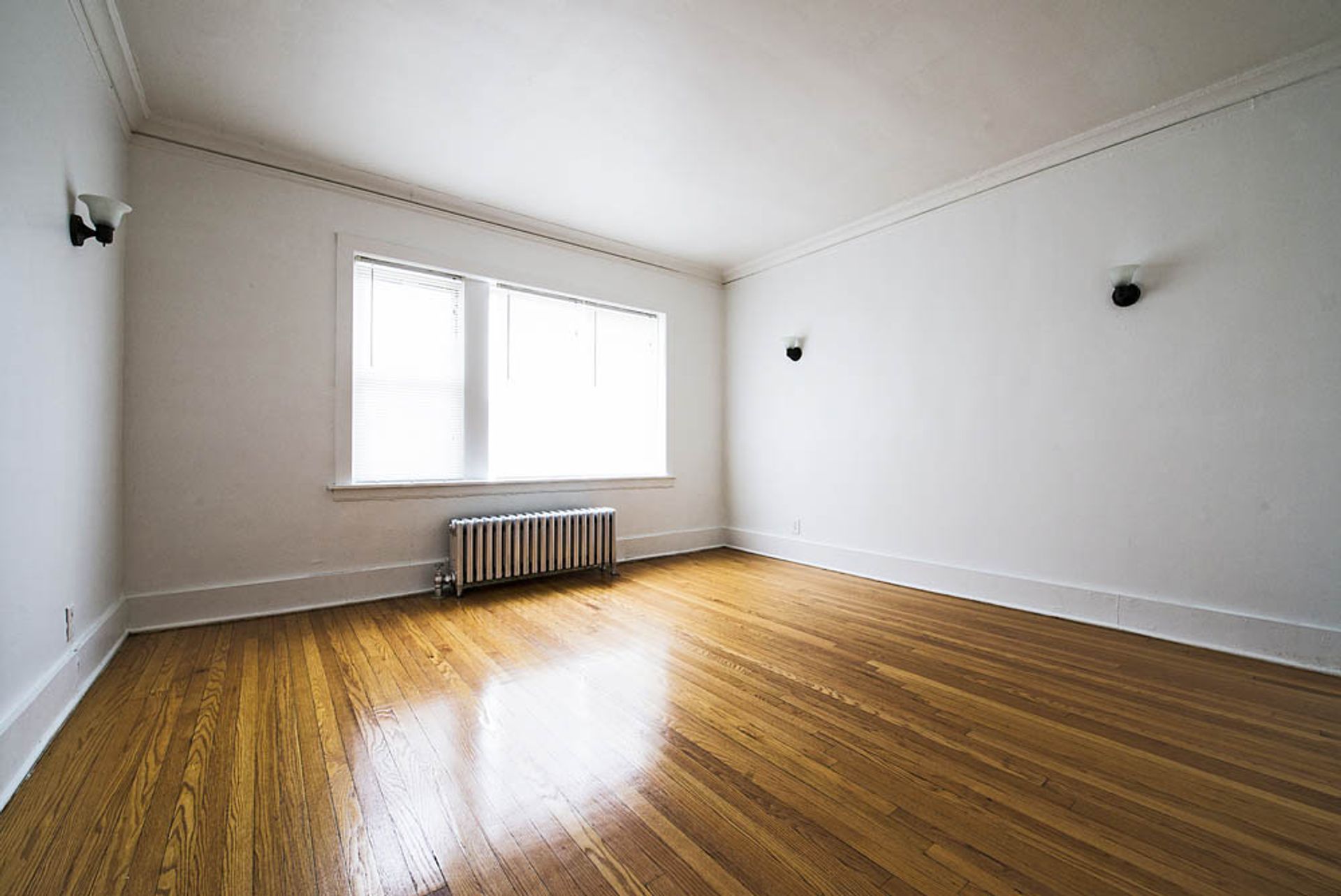 8253-59 S Ingleside Ave Chicago, IL 60619