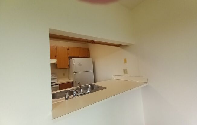 1 bed, 1 bath, 628 sqft, $1,595, Unit 225