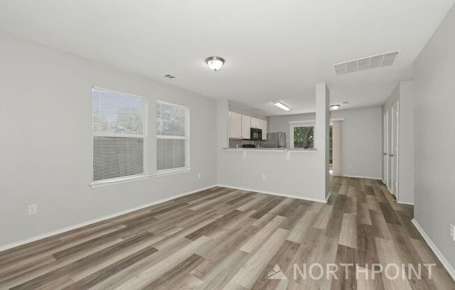 3075 SAINT NICHOLAS DR