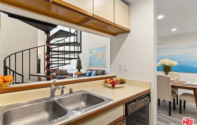 2 beds, 1 bath, 829 sqft, $3,499, Unit 328
