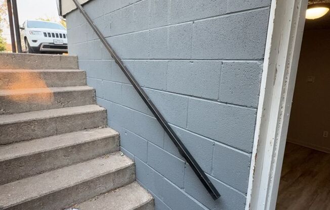 Bright & Spacious 3 Bed 1 Bath Apartment