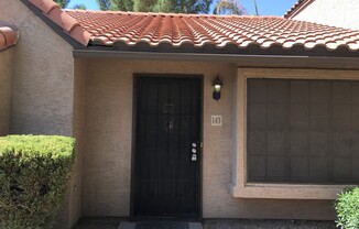 **MOVE-IN SPECIAL 50% OFF MOVE-IN MONTH!!!!** **BEAUTIFUL 3br/2ba TOWNHOME (ELLIOTT & ARIZONA AVE)**