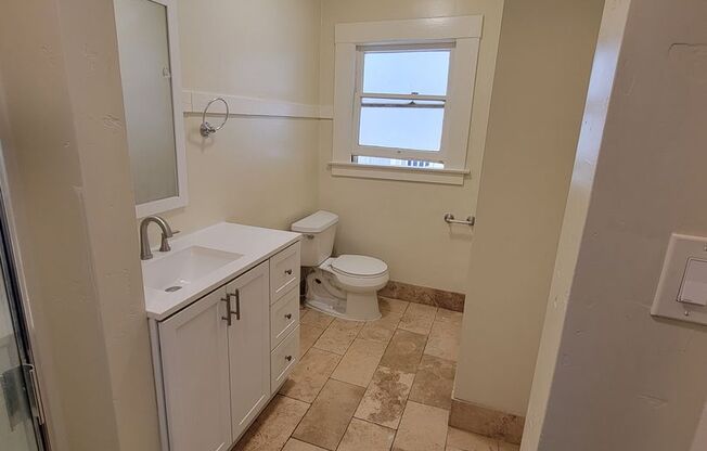 2 beds, 1 bath, $1,950