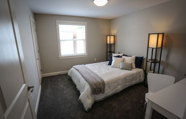 2 beds, 1 bath, 1,130 sqft, $1,425, Unit BR-2308