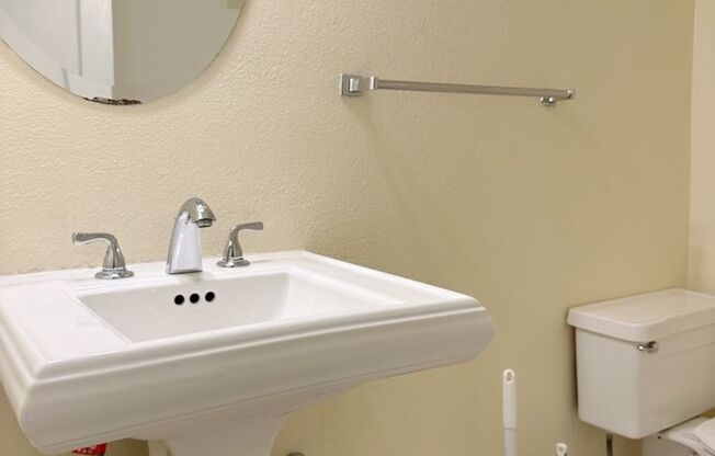 1 bed, 1 bath, 730 sqft, $1,395, Unit 316