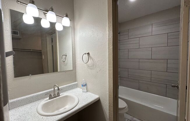2 beds, 2 baths, 845 sqft, $1,100, Unit T103