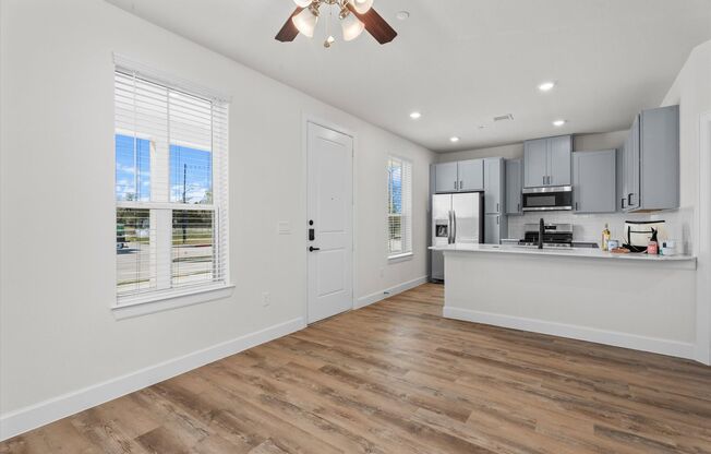 1 bed, 1 bath, 644 sqft, $1,275, Unit 2101