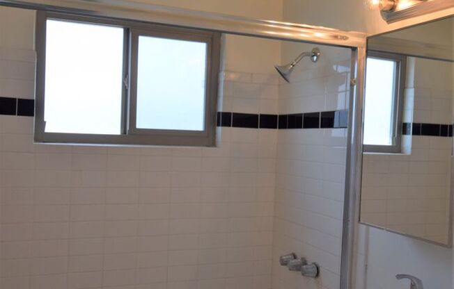 Studio, 1 bath, 353 sqft, $1,895, Unit 609-C