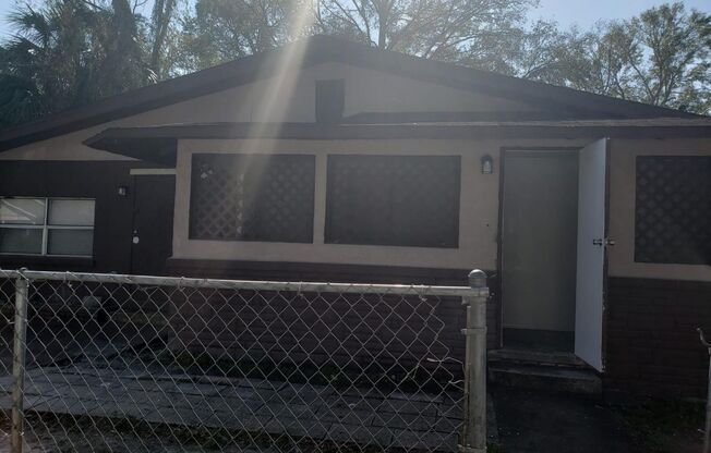 Large 4 bedroom house available!