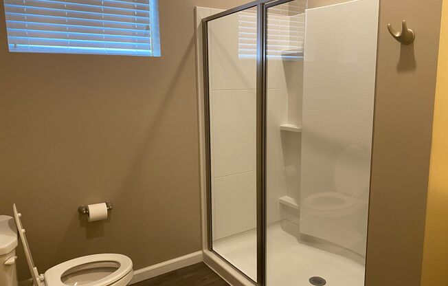 2 beds, 2 baths, 1,184 sqft, $2,025, Unit 209