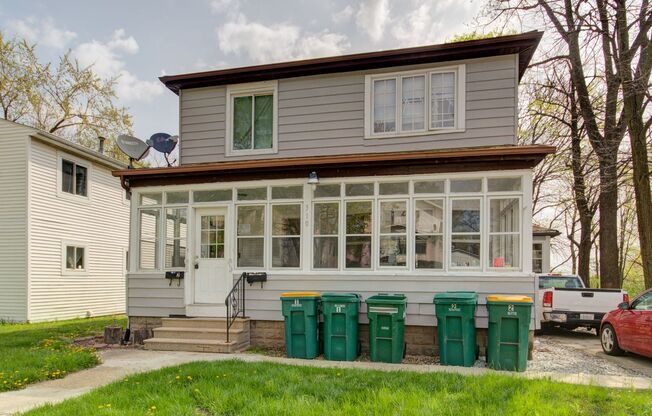 310 Dewey St