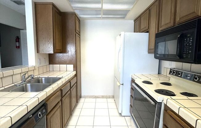 1 bed, 1 bath, $2,000