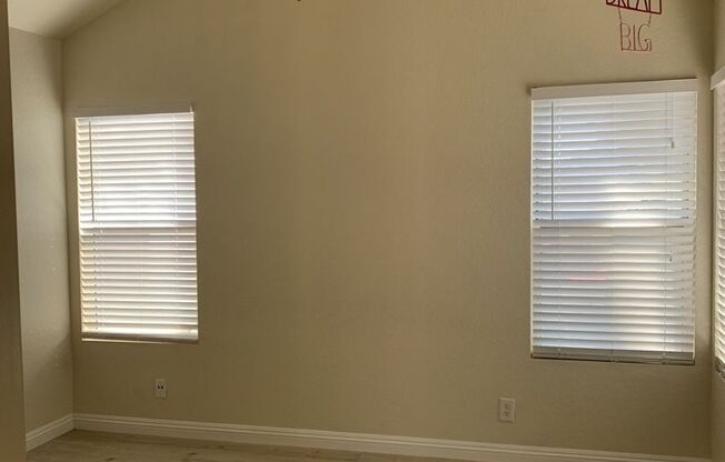 Beautiful Rental in Santa Ana