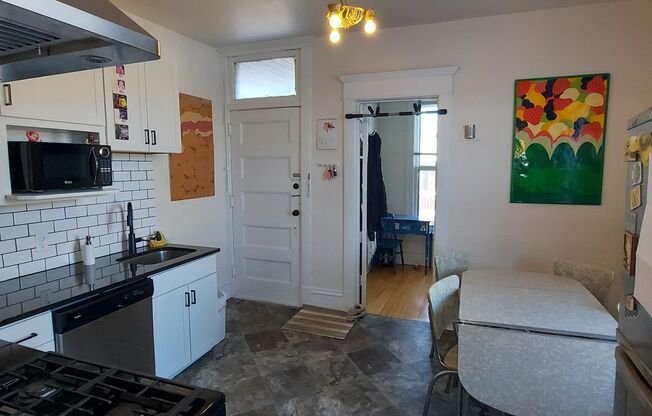 301 Dayton Ave