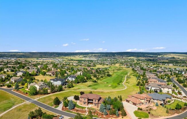 Beautiful Home on Golf Course!