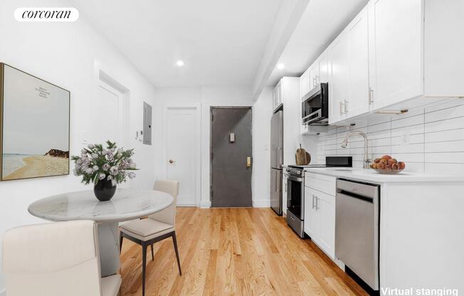 337 E 54 ST