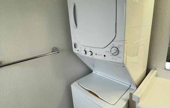 1 bed, 1 bath, 625 sqft, $1,610, Unit 286